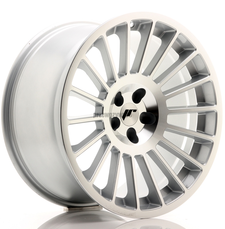 srebrne felgi japan racing